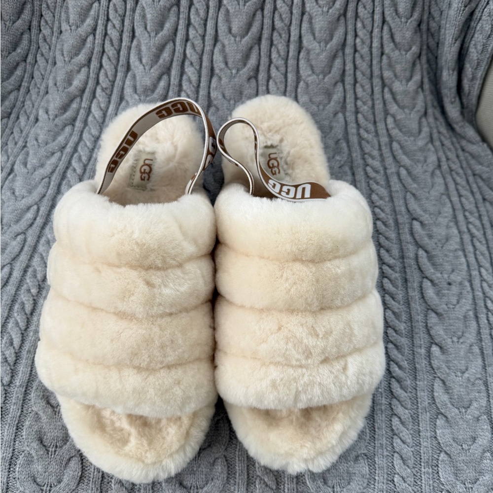 UGG Women's Tan Fluffy Slippers